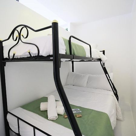 La Bella Boutique Hotel Tagaytay City Екстериор снимка